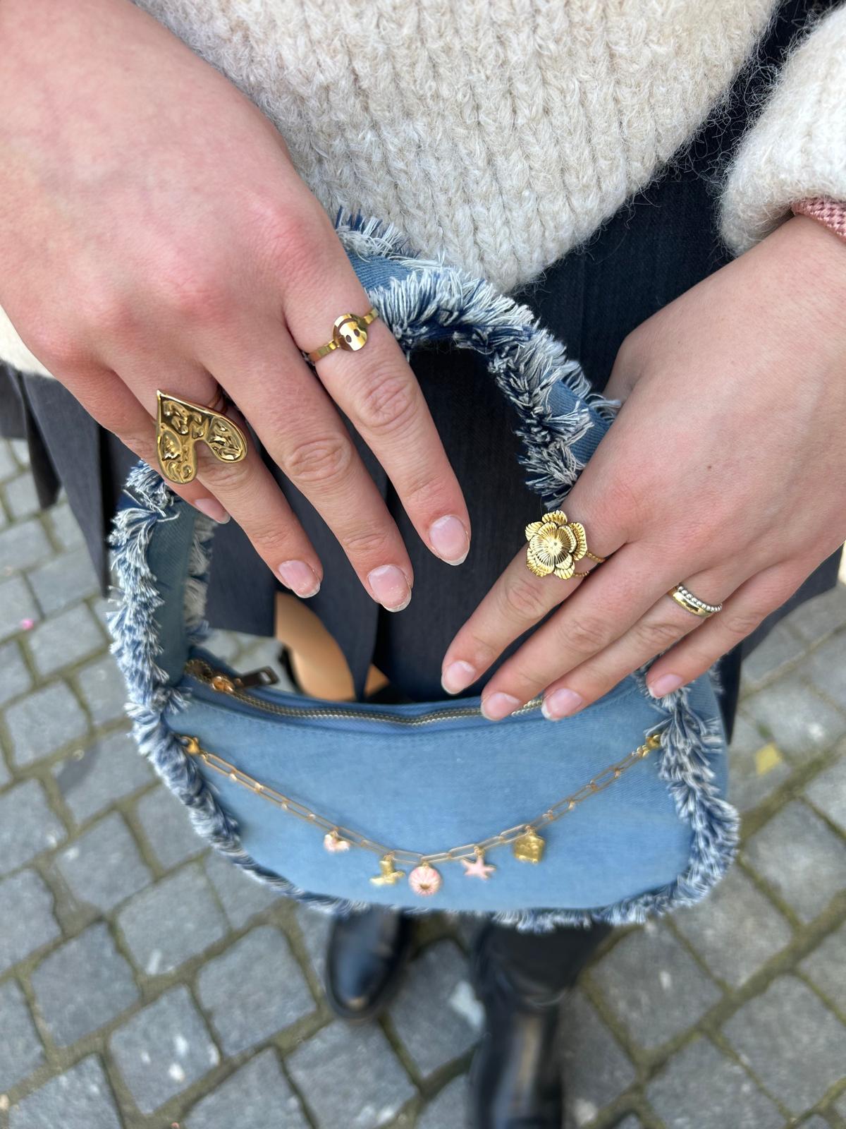 BLOSSOM RINGEN