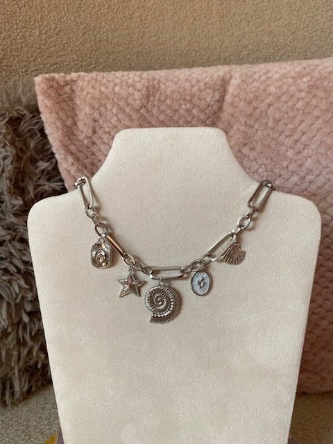 Charmy Ketting - Florida Edition
