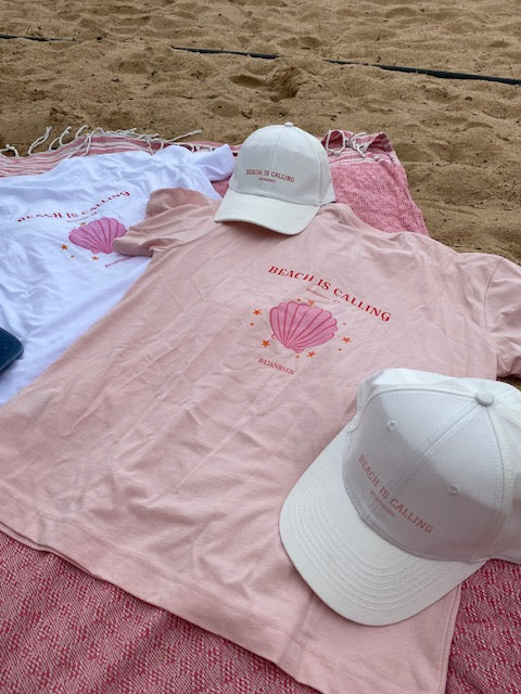 BEACH IS CALLING PETJE